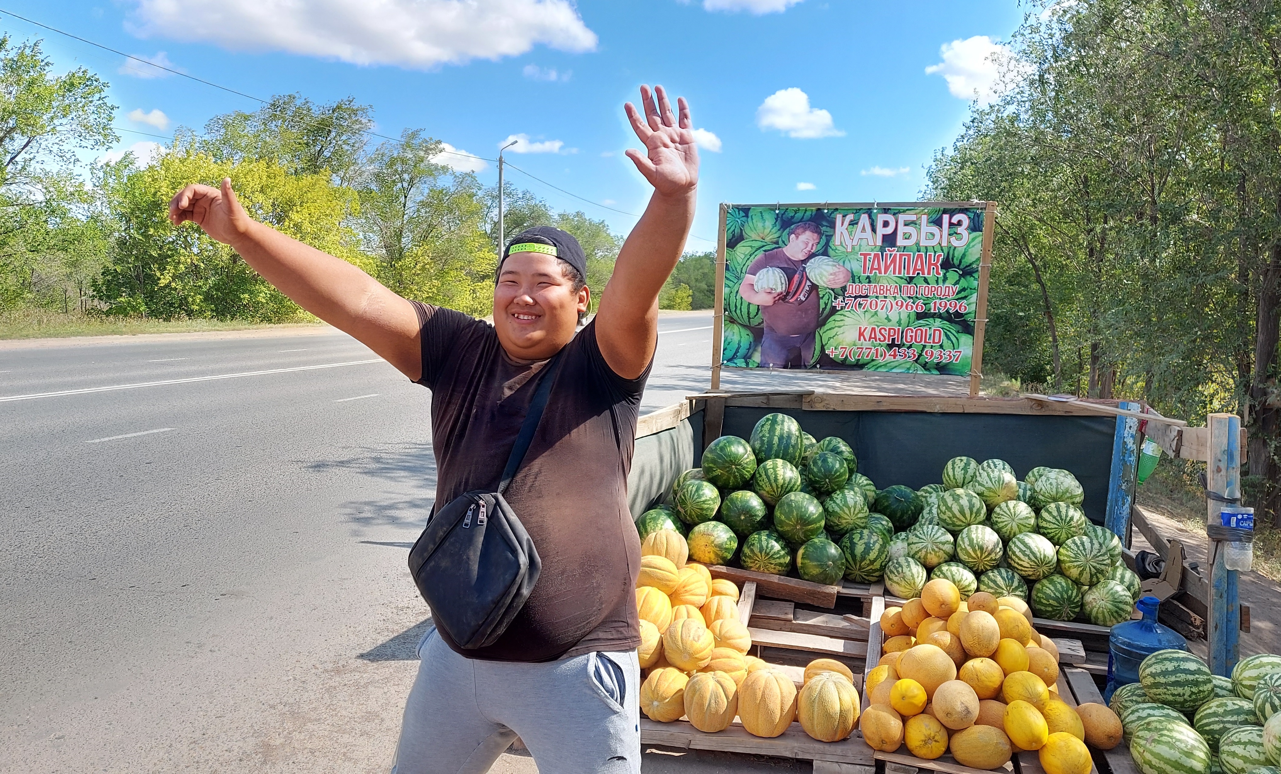 Продавцы арбузов фото